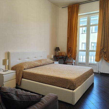 トリノTania House, Metro Italia 61アパートメント エクステリア 写真